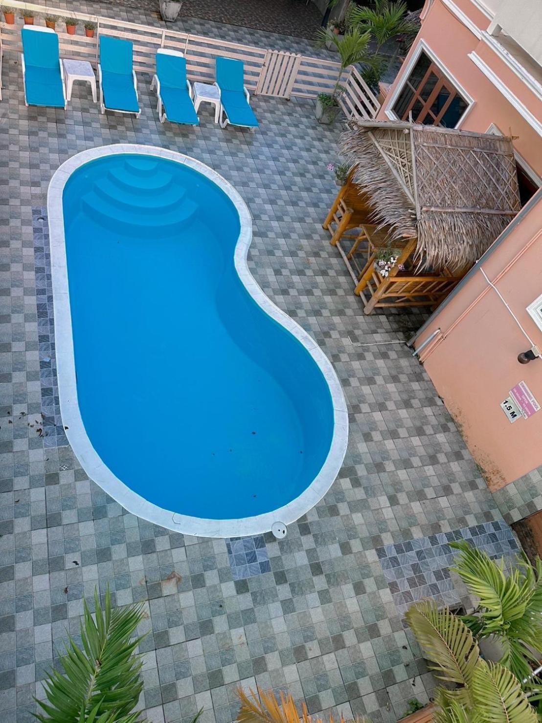 The Villa Residences Resort Patong Bagian luar foto