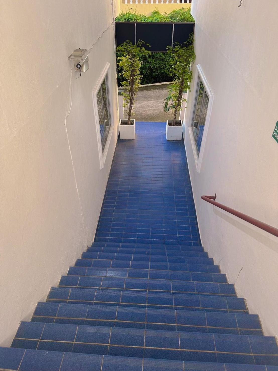 The Villa Residences Resort Patong Bagian luar foto